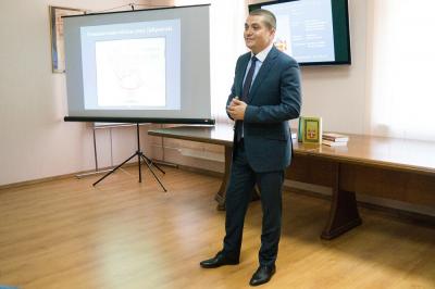 дырэктар НГА Беларусі Д.У.Яцэвіч